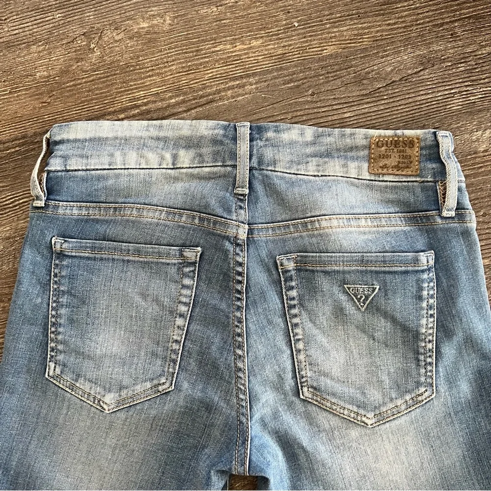 GUESS Curvy Sophia Skinny Jeans - Picture 7 of 9